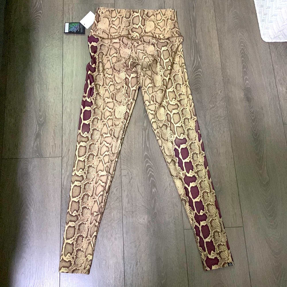 Brand new with tags leggings.